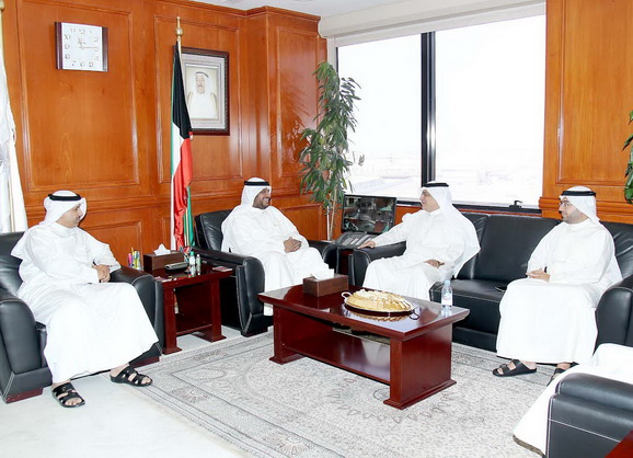 المنصور يستقبل سفير دولة الكويت لدى البرازيل