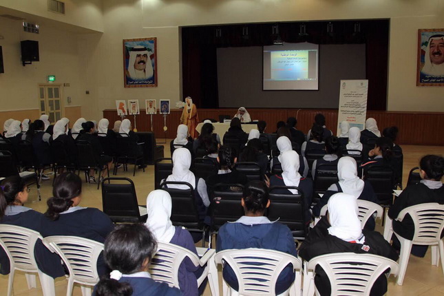 هيئة الرياضة تنظم ندوة عن الوحدة الوطنية بثانوية الاسراء بنات