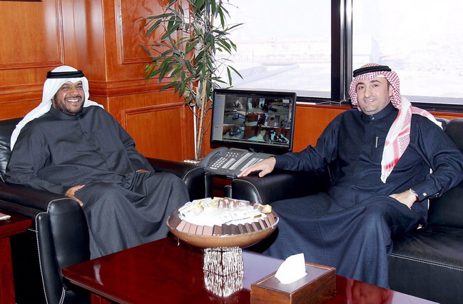 استقبل مدير الهيئة العامة للرياضة الشيخ احمد المنصور الصباح رئيس الاتحاد الكويتي لكرة الطاولة الشيخ مالك الحمود الصباح ..