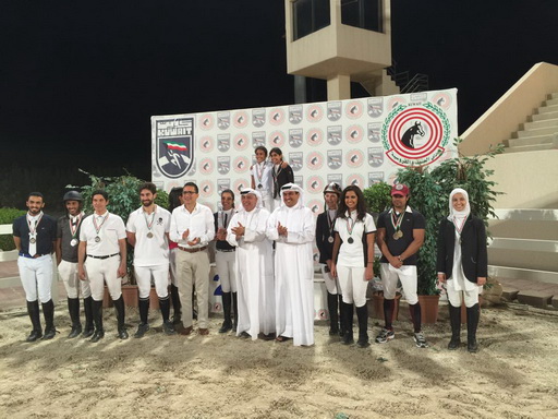 المنصور يعزي أسرة المضف والفروسية