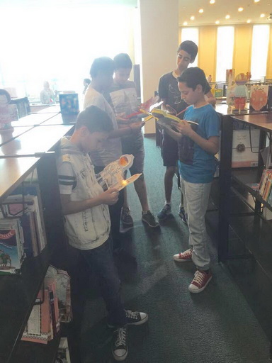 قطاع الشباب ينظم زيارة لاعضاء المراكز لمكتبة الكويت