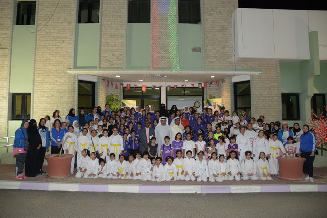 زيارة د/ فليطح لنادى فتيات العيون