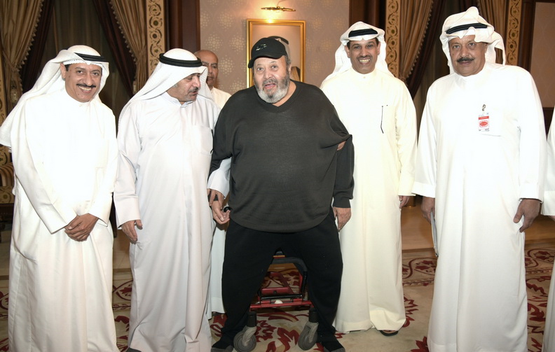 استقبال حافل للقناعي بصالة التشريفات وفليطح في مقدمة المستقبلين