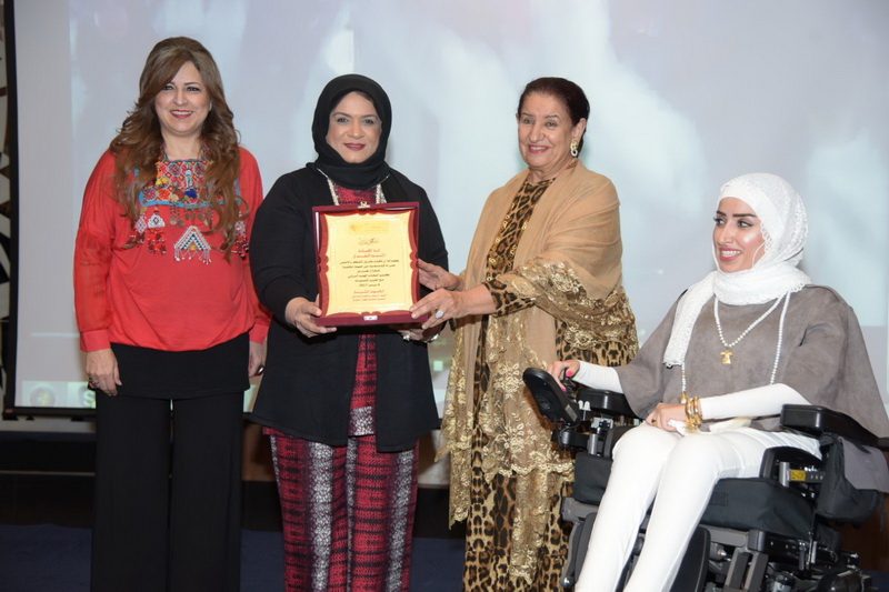 برعاية الدكتور حمود فليطح  العنود الحربي تحتفي بفوز الكويت بالمركز الاول في معرض اكسبو الدولي