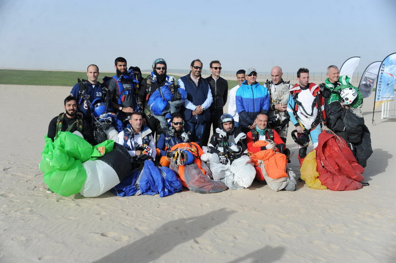 افتتاح فعاليات كويت سكاى دايف برعاية هيئة الرياضة