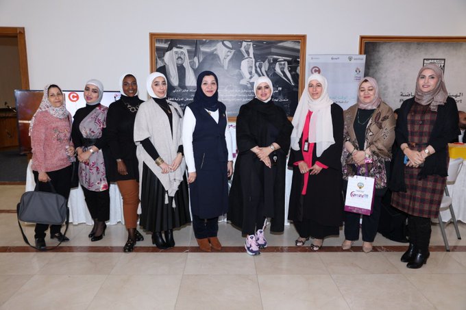 "الهيئة" تنظم ندوة الوقاية من فيروس الكبد سي بالتعاون مع وزارة الصحة