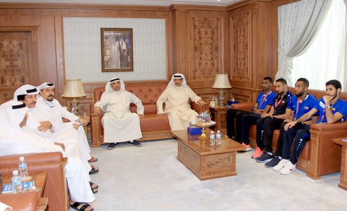  استقبال الدكتور فليطح أبطال ألعاب القوى