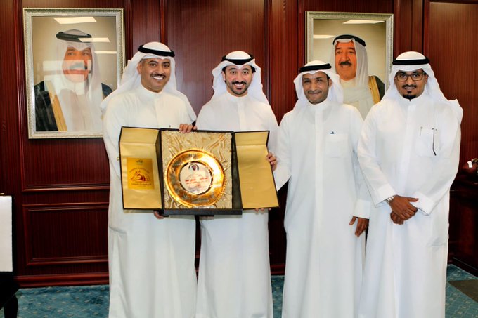 استقبل الدكتور صقر المُلا نائب مدير عام الهيئة لقطاع الرياضية مجلس إدارة نادي فروسية الفروانية