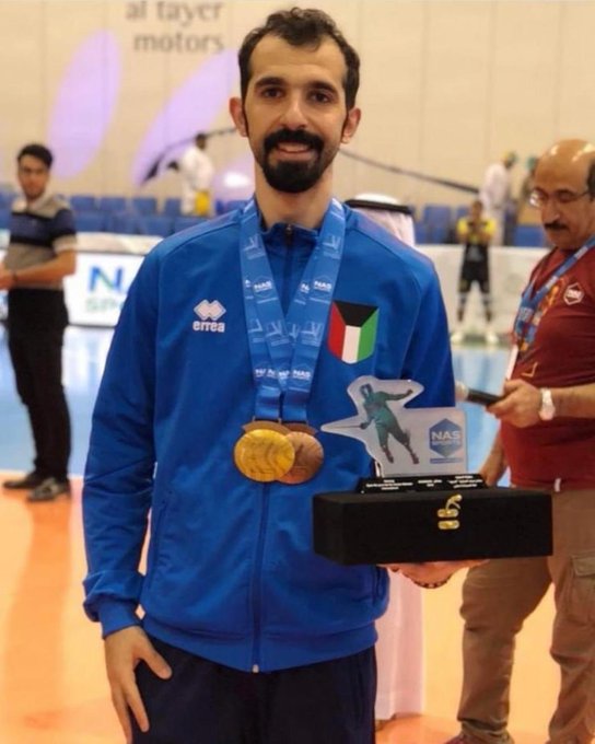 تهنئ الهيئة العامة للرياضه بطل المبارزة عبد العزيز الشطي بتحقيق الميدالية الذهبية في منافسات سلاح الأيبية والميدالية البرونزية في سلاح الفلورية