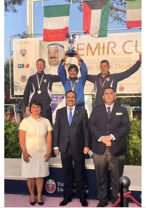 تهنئ الهيئة العامة للرياضة الرامي الكويتي البطل عبدالرحمن الفيحان بتحقيق الميدالية الذهبية في رماية التراب ببطولة كأس أمير الكويت الدولية للرماية 