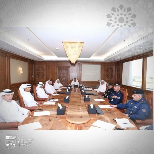 وزير الشباب يترأس الاجتماع الأول للجنة العليا لاستضافة خليجي 26